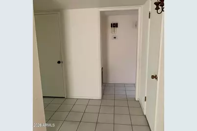 10524 W Saratoga Circle, Sun City, AZ 85351 - Photo 5