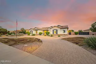 7293 W Fallen Leaf Ln, Peoria, AZ 85383 - Photo 9