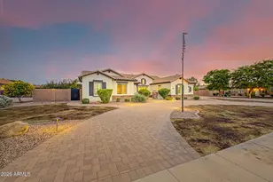 7293 W Fallen Leaf Ln, Peoria, AZ 85383 - Photo 5