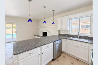 7723 N 46th Drive, Glendale, AZ 85301 - Photo 11