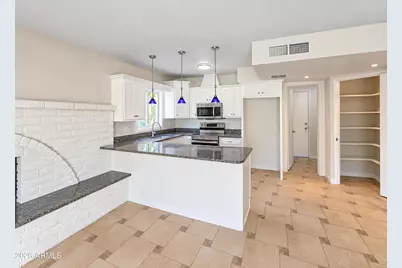 7723 N 46th Drive, Glendale, AZ 85301 - Photo 9