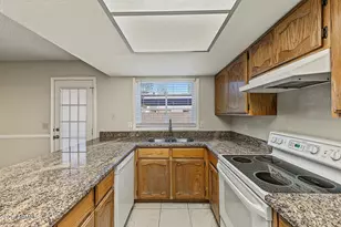 170 E Guadalupe Rd, Gilbert, AZ 85234 - Photo 13