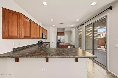 8952 W Nicolet Avenue, Glendale, AZ 85305 - Photo 11