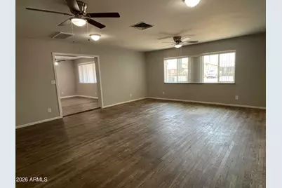 13651 N 33rd Avenue, Phoenix, AZ 85029 - Photo 7