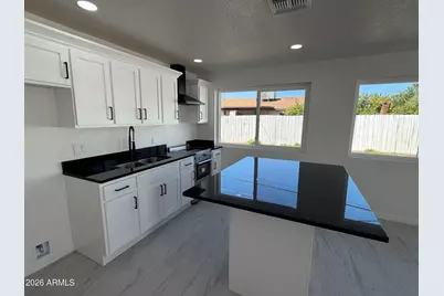 6114 W Avalon Drive, Phoenix, AZ 85033 - Photo 11
