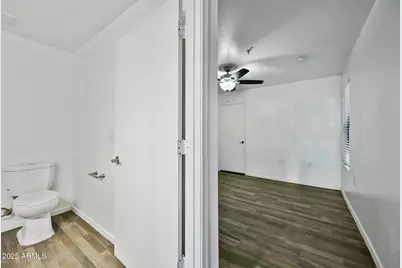 3065 N 67th Avenue #Apt 125, Phoenix, AZ 85033 - Photo 13