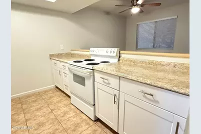 18202 N Cave Creek Road #133, Phoenix, AZ 85032 - Photo 9
