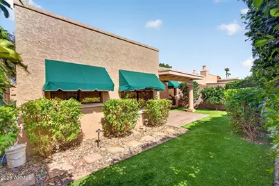 7893 E Cactus Wren Road, Scottsdale, AZ 85250 - Photo 33