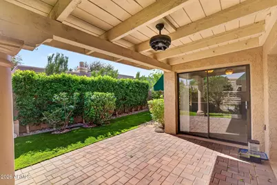7893 E Cactus Wren Road, Scottsdale, AZ 85250 - Photo 7
