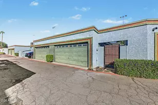 7111 N 63rd Dr, Glendale, AZ 85301 - Photo 1