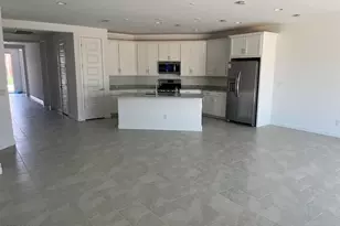 11132 W Marguerite Ave, Tolleson, AZ 85353 - Photo 9