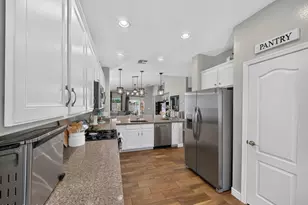 2642 E Hickory St, Gilbert, AZ 85298 - Photo 13
