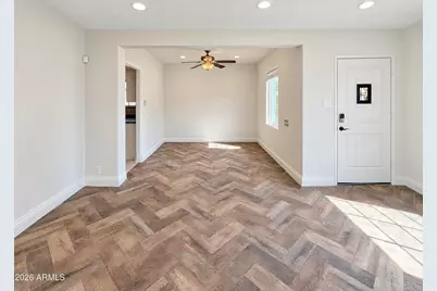 542 W Lewis Avenue, Phoenix, AZ 85003 - Photo 13