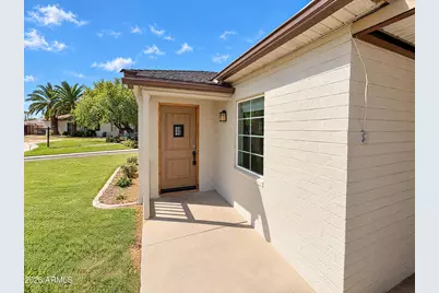 542 W Lewis Avenue, Phoenix, AZ 85003 - Photo 3