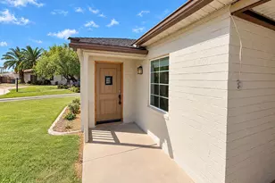 542 W Lewis Ave, Phoenix, AZ 85003 - Photo 3