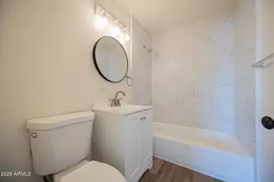 338 E Vogel Ave, Phoenix, AZ 85020 - Photo 11