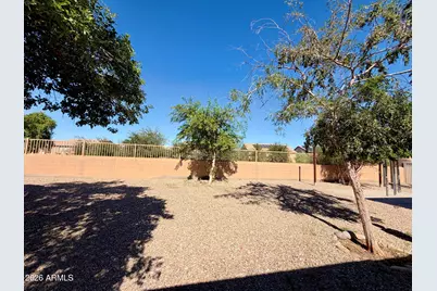 3232 W T Ryan Lane, Phoenix, AZ 85041 - Photo 35