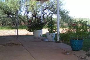 275 E Old Church Rd, Huachuca City, AZ 85616 - Photo 9