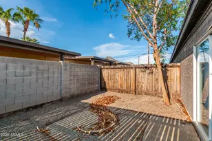 1722 E Ocotillo Rd, Phoenix, AZ 85016 - Photo 21
