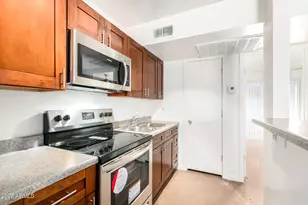 1722 E Ocotillo Rd, Phoenix, AZ 85016 - Photo 13