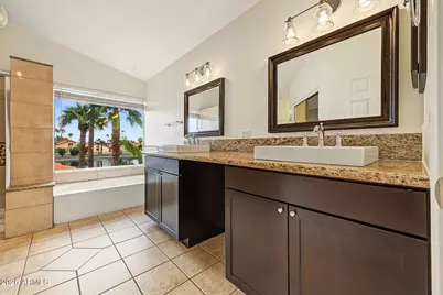 7525 W Kerry Lane, Glendale, AZ 85308 - Photo 17