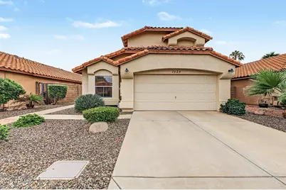 7525 W Kerry Lane, Glendale, AZ 85308 - Photo 1