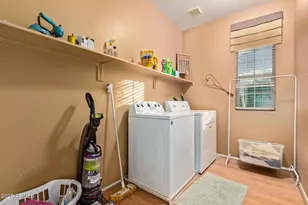 6358 S Legend Ct, Gilbert, AZ 85298 - Photo 29