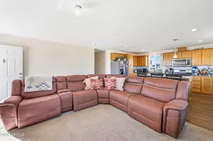 38208 N 250th Ave, Morristown, AZ 85342 - Photo 21