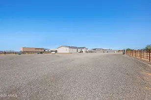 38208 N 250th Ave, Morristown, AZ 85342 - Photo 31