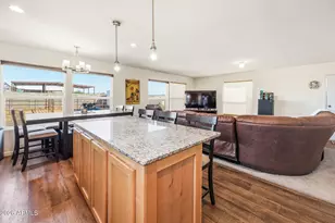 38208 N 250th Ave, Morristown, AZ 85342 - Photo 9