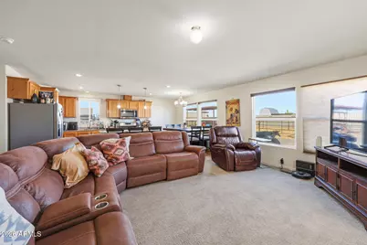 38208 N 250th Avenue, Morristown, AZ 85342 - Photo 3