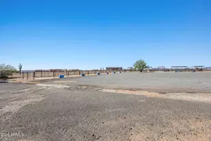 38208 N 250th Ave, Morristown, AZ 85342 - Photo 29
