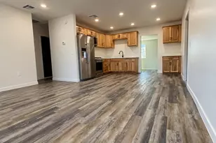 6823 N 25th Dr, Phoenix, AZ 85017 - Photo 5