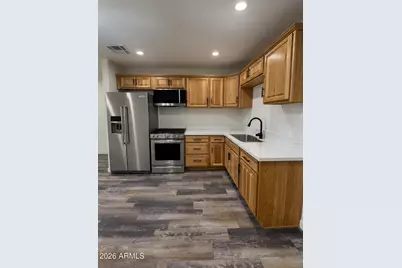 6823 N 25th Drive, Phoenix, AZ 85017 - Photo 3