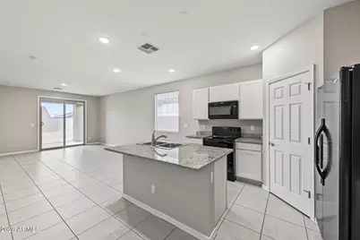 10830 W Marguerite Avenue, Tolleson, AZ 85353 - Photo 9