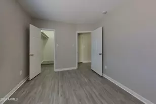 5526 W Angela Dr, Glendale, AZ 85308 - Photo 13