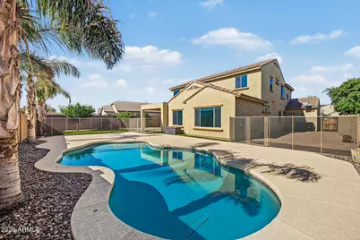 17493 W Gambit Trail, Surprise, AZ 85387 - Photo 9