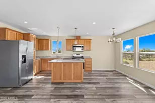 25417 W Opportunity Wy, Morristown, AZ 85342 - Photo 5