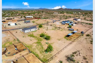 25417 W Opportunity Way, Morristown, AZ 85342 - Photo 29