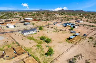 25417 W Opportunity Wy, Morristown, AZ 85342 - Photo 29