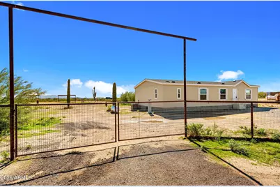 25417 W Opportunity Way, Morristown, AZ 85342 - Photo 1