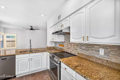 79 E Calle De Arcos --, Tempe, AZ 85284 - Photo 29