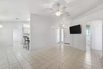 10510 W Arivaca Drive, Arizona City, AZ 85123 - Photo 5