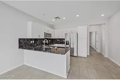 2211 E Hidalgo Avenue, Phoenix, AZ 85040 - Photo 7