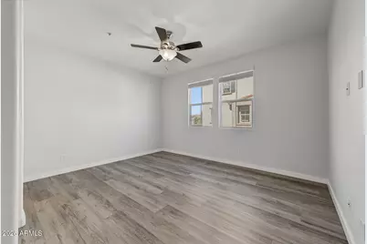 2211 E Hidalgo Avenue, Phoenix, AZ 85040 - Photo 13