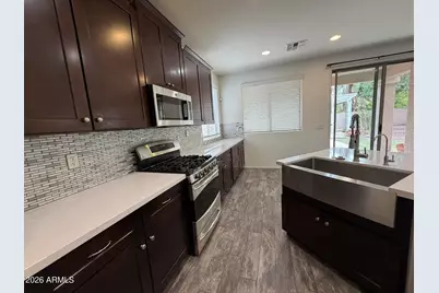 3305 E Hawk Place, Chandler, AZ 85286 - Photo 9