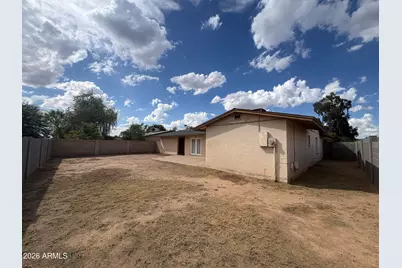 6207 W Britton Avenue, Phoenix, AZ 85033 - Photo 21