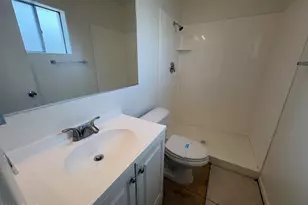 6207 W Britton Ave, Phoenix, AZ 85033 - Photo 11