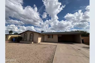 6207 W Britton Avenue, Phoenix, AZ 85033 - Photo 1