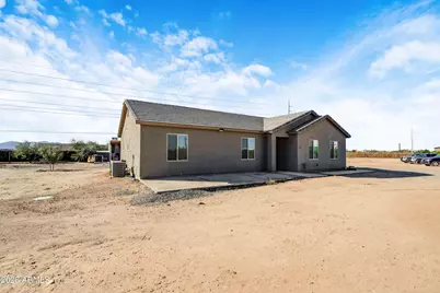 28204 N 256th Avenue, Wittmann, AZ 85361 - Photo 3